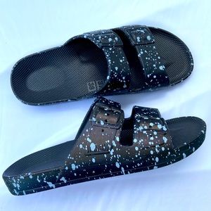 Freedom Moses rubber tourist sandals